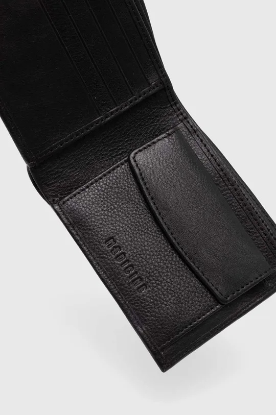 Kožená peňaženka pánska hladká čierna farba <p>Hlavný materiál: 100 % Prírodná koža Podšívka: 70 % Polyester, 30 % Bavlna</p>