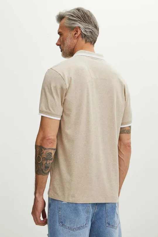Bavlnené polo tričko pánske s prímesou elastanu béžová farba <p>98 % Bavlna, 2 % Elastan</p>