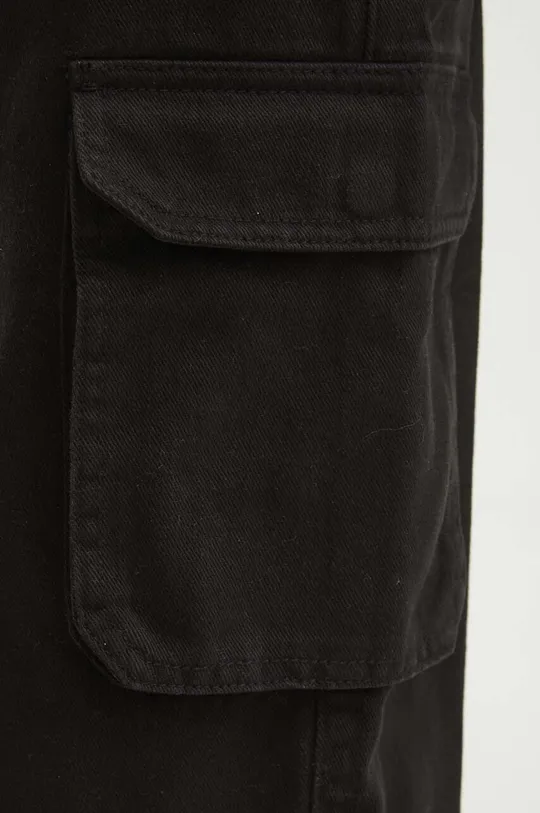 čierna Bavlnené nohavice dámske jogger s vreckami cargo čierna farba