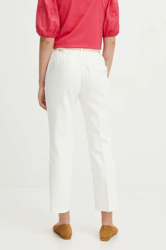 Kalhoty dámské chino jednobarevné bílá barva <p>Hlavní materiál: 50 % Bavlna, 47 % Polyester, 3 % Elastan Podšívka: 100 % Polyester</p>