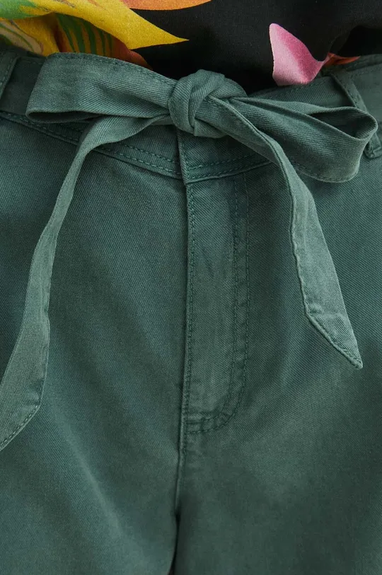 turkusowy Szorty damskie gładkie z wiązaniem w talii kolor zielony