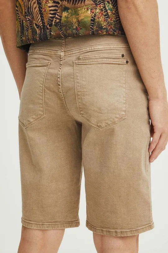 Jeans kratke hlače Medicine Glavni material: 98 % Bombaž, 2 % Elastan Podloga: 100 % Bombaž