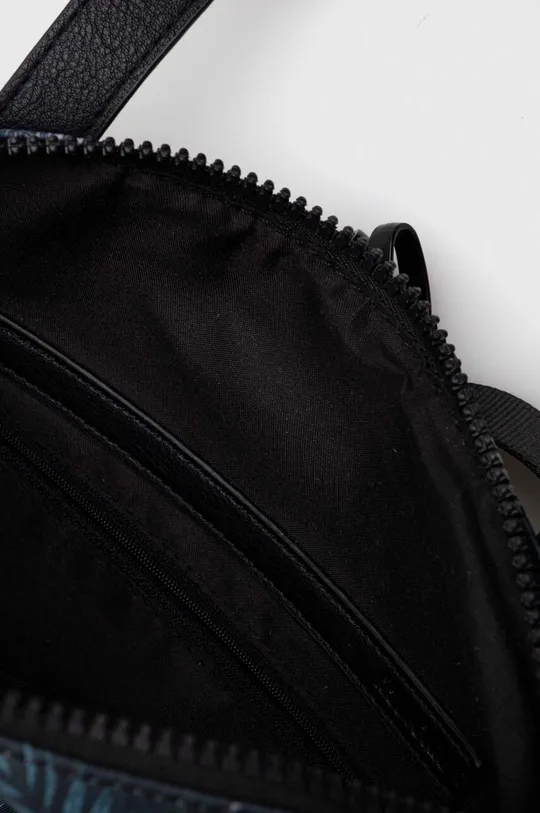 čierna Kabelka dámska s funkciou ruksaka so vzorom čierna farba