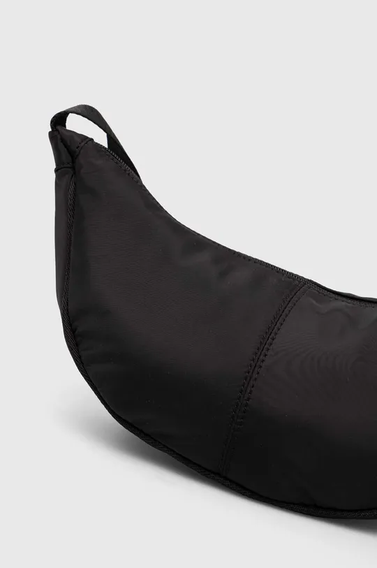 Cestovní ledvinka dámská jednobarevná černá barva <p>Hlavní materiál: 100 % Polyester Podšívka: 100 % Polyester</p>