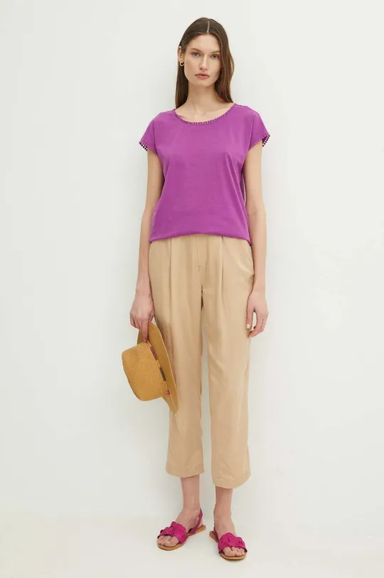 T-shirt bawełniany damski z ozdobną aplikacją kolor fioletowy fioletowy