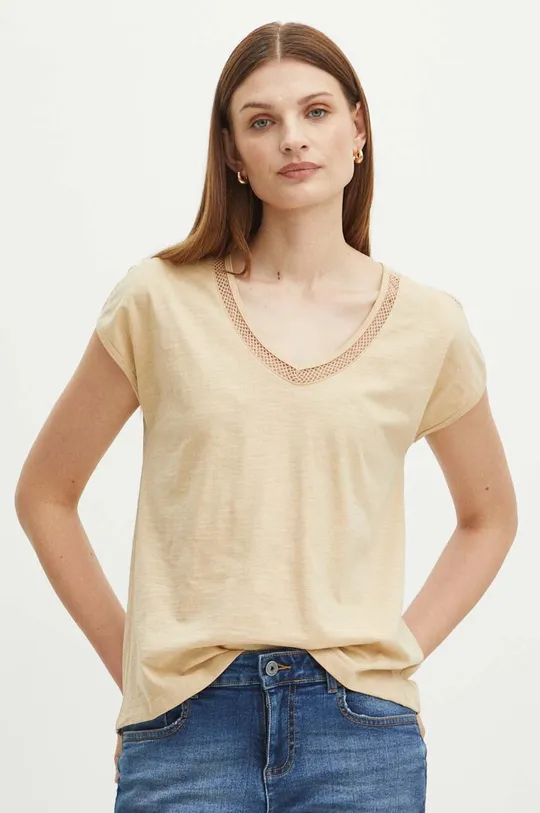 beżowy T-shirt bawełniany damski z ozdobnymi wstawkami kolor beżowy