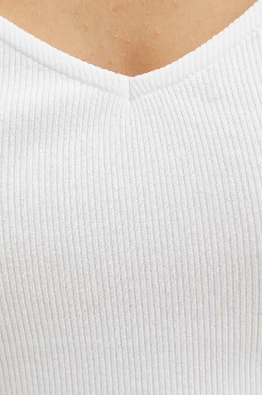 T-shirt bawełniany damski z domieszką elastanu prążkowany kolor biały Damski