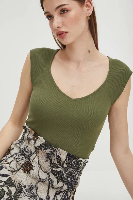 zelená Bavlnené tričko dámske s prímesou elastanu pruhované zelená farba Dámsky