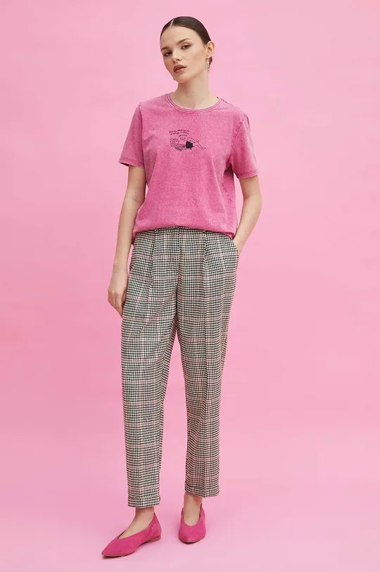T-shirt bawełniany damski by Magda Danaj - Porysunki kolor fioletowy fioletowy