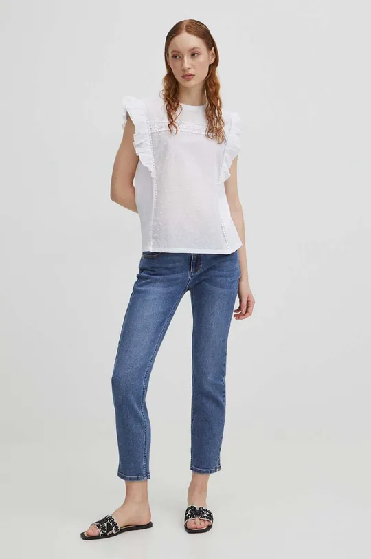 T-shirt bawełniany damski z ozdobną aplikacją kolor biały biały