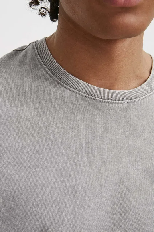 T-shirt bawełniany męski z efektem sprania kolor szary Męski