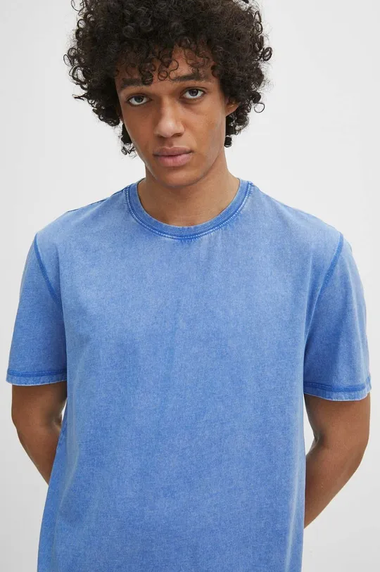 niebieski T-shirt bawełniany męski z efektem sprania kolor niebieski