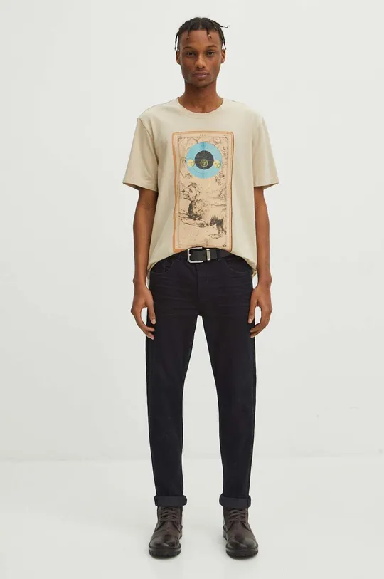 T-shirt bawełniany męski z domieszką elastanu z kolekcji Zodiak - Lew kolor beżowy 95 % Bawełna, 5 % Elastan