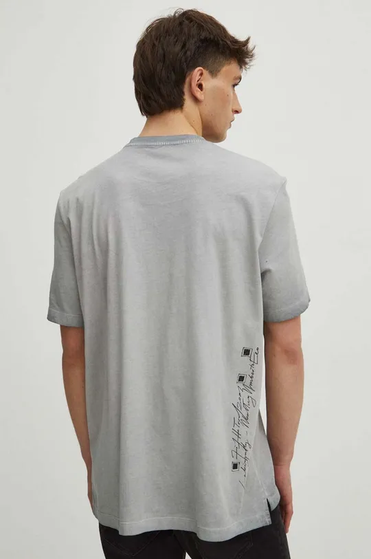 šedá Bavlněné tričko pánské z kolekce Graphics Series šedá barva