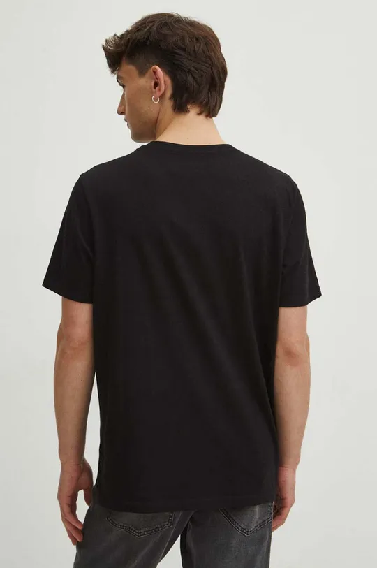 černá Bavlněné tričko pánské z kolekce Graphics Series černá barva