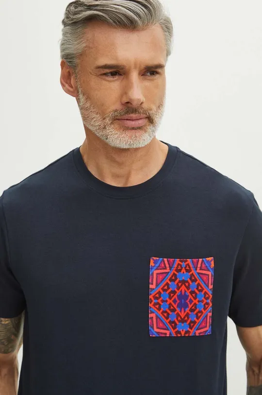 Bavlnené tričko pánske s prímesou elastanu z kolekcie Jane Tattersfield x Medicine tmavomodrá farba tmavomodrá