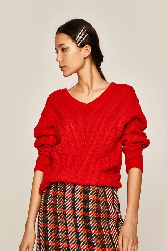 czerwony Sweter damski z warkoczowym splotem czerwony