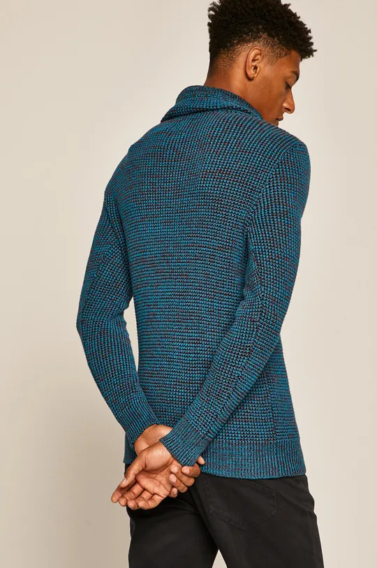 Sweter męski z podwyższonym kołnierzem niebieski  Materiał zasadniczy: 100 % Bawełna