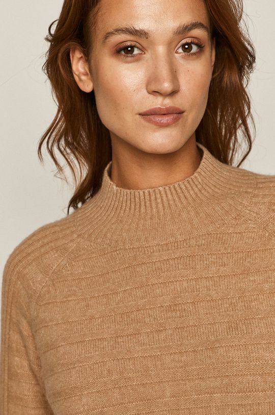 kawowy Sweter damski z półgolfem brązowy