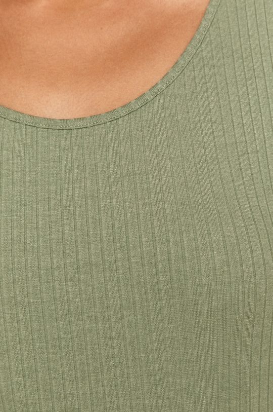 T-shirt damski w prążki zielony