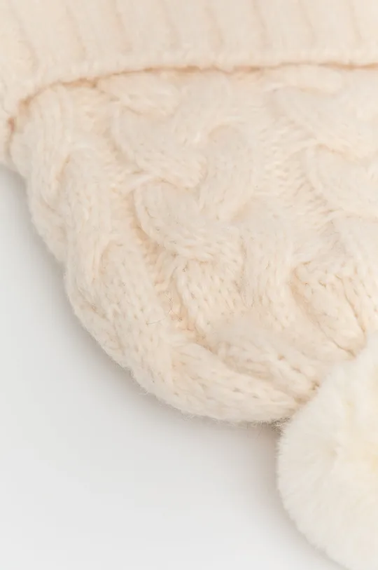 Medicine - Kapa s dodatkom vune Basic  Postava: 100% Poliester Temeljni materijal: 41% Akril, 54% Poliester, 5% Vuna