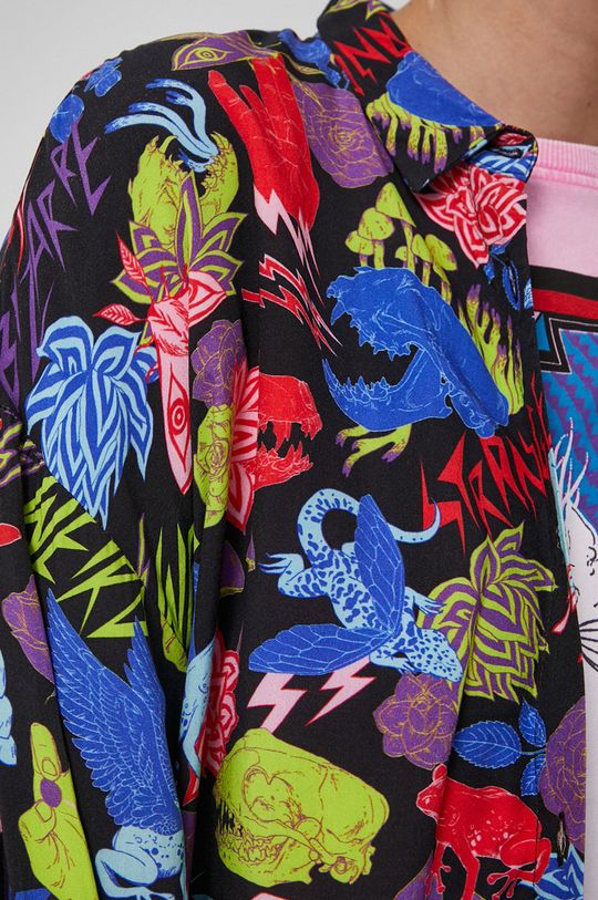 Koszula damska oversize z wzorzystej tkaniny multicolor
