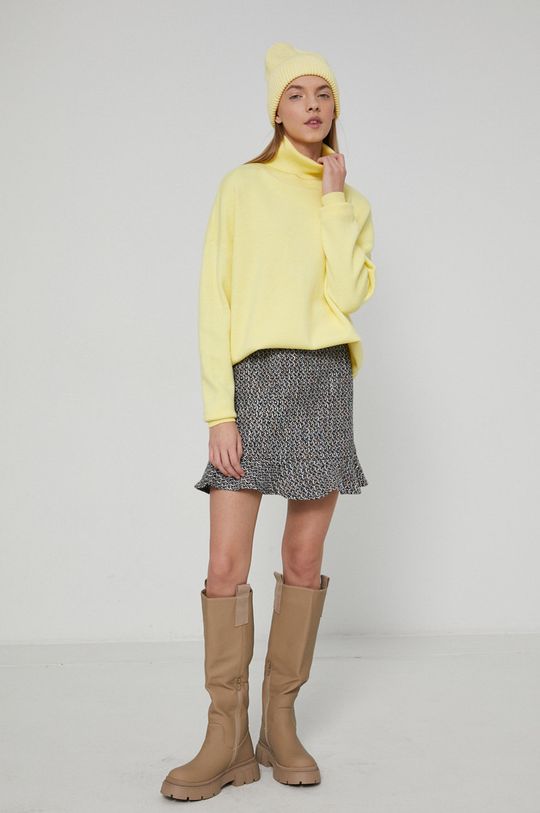 Sweter z golfem damski żółty jasny żółty