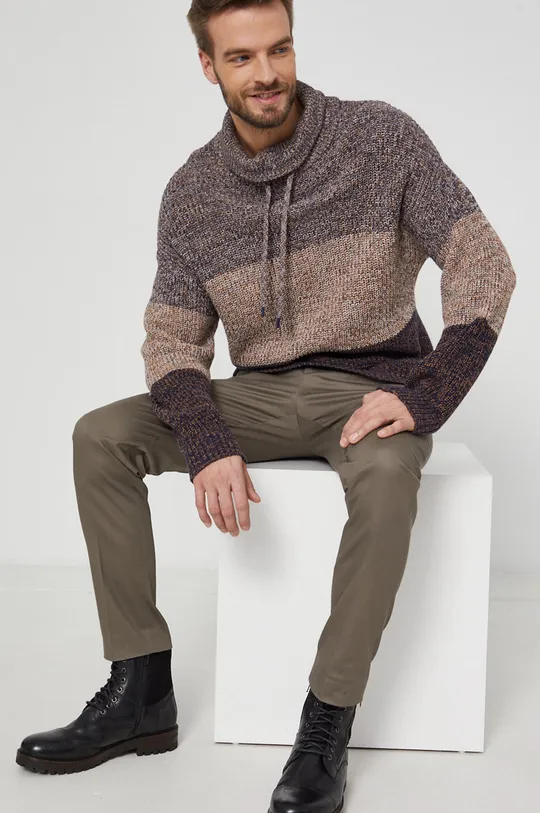 Medicine - Sweter bawełniany Essential brązowy