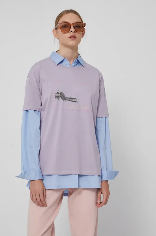 lawendowy T-shirt bawełniany damski fioletowy z kolekcji Możliwości - Fundacja Wisławy Szymborskiej