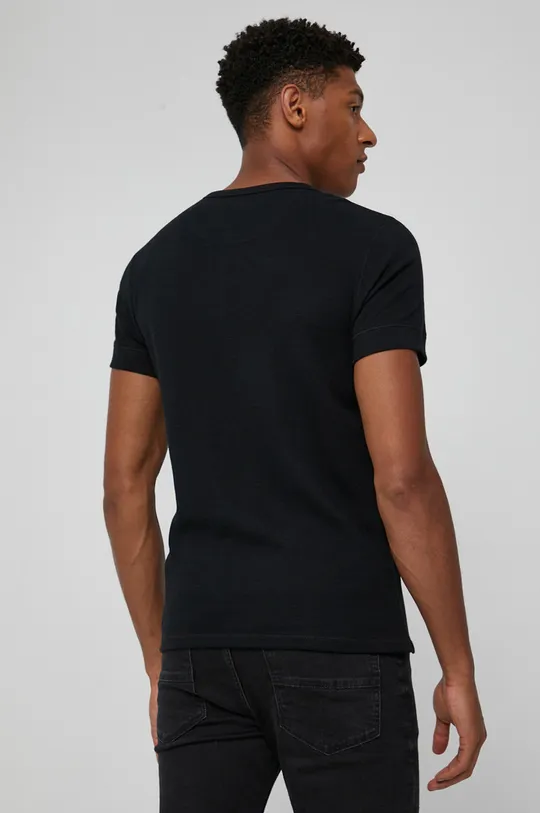 T-shirt bawełniany męski z guzikami czarny  100 % Bawełna