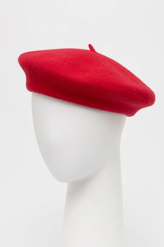 Medicine beret wełniany czerwony