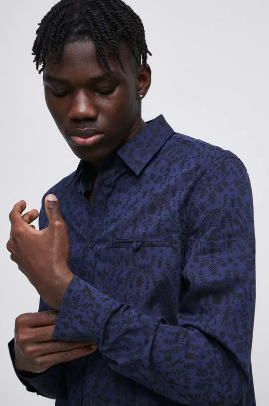 Bavlnená košeľa pánska s klasickým golierom tmavomodrá farba