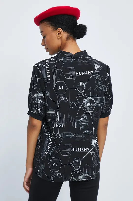 Košeľa dámska z kolekcie Science čierna <p> 
100% Viskóza</p>