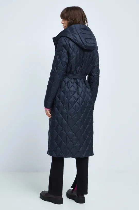 Páperový kabát dámsky zateplený  Základná látka: 100% Polyamid Podšívka: 100% Polyester Výplň: 90% Páperie, 10% Páperie