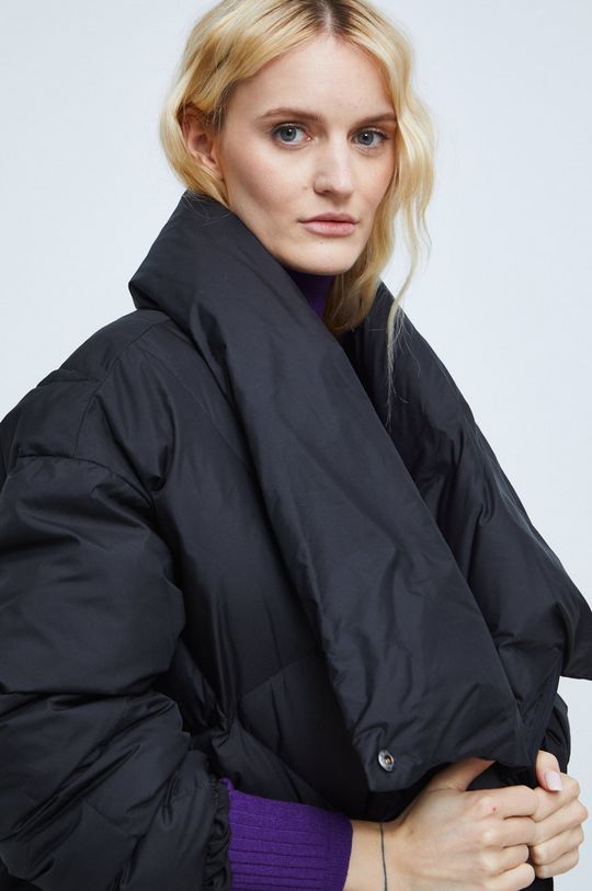 Páperová bunda dámska zateplená čierna farba Dámsky
