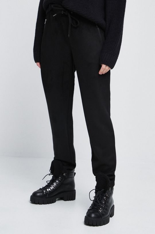 czarny Spodnie dresowe damskie z imitacji zamszu kolor czarny Damski
