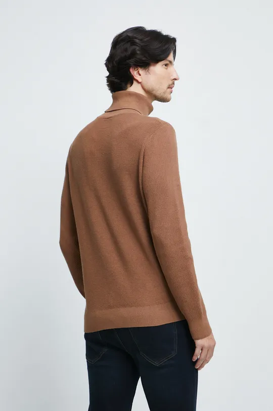 Sweter bawełniany męski z golfem kolor brązowy 100 % Bawełna