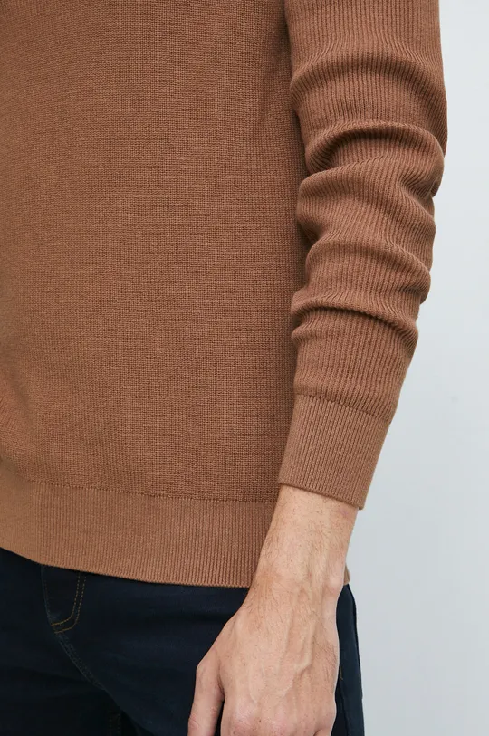 Sweter bawełniany męski z golfem kolor brązowy Męski