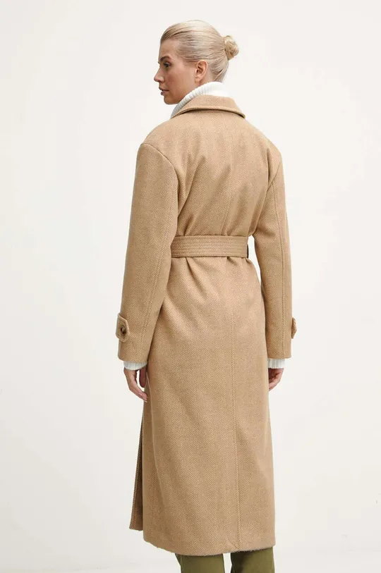 Kabát dámský se vzorem béžová barva <p>Hlavní materiál: 50 % Akryl, 50 % Polyester Podšívka: 100 % Polyester</p>