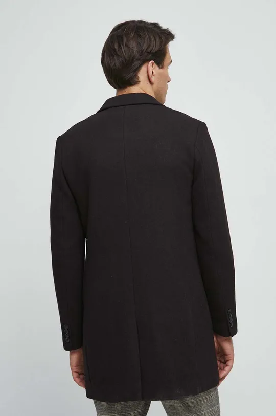 Kabát s prímesou vlny pánsky bordová farba Základná látka: 57 % Polyester, 40 % Vlna, 3 % Iná látka Podšívka: 100 % Polyester Iné látky: 100 % Bavlna