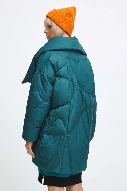 Péřová bunda dámská prošívaná zelená barva <p>Hlavní materiál: 100 % Polyester Podšívka: 100 % Polyester Výplň: 90 % Chmýří, 10 % Peří</p>