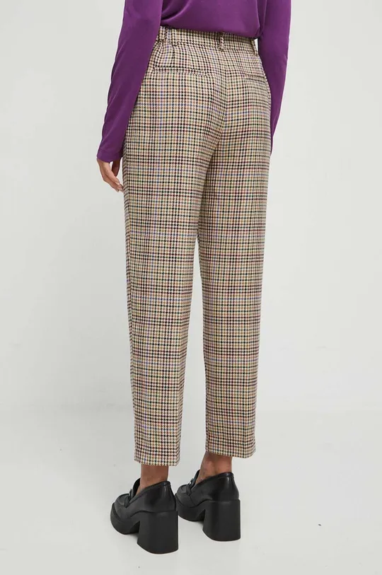 Kalhoty dámské se vzorem více barev <p>Hlavní materiál: 74 % Polyester, 21 % Viskóza, 5 % Elastan Podšívka: 100 % Polyester</p>