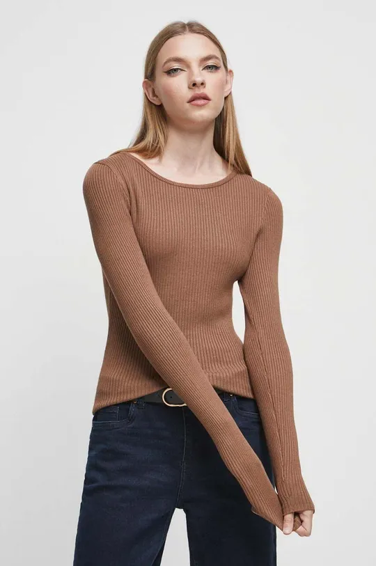beżowy Sweter damski prążkowany kolor beżowy Damski