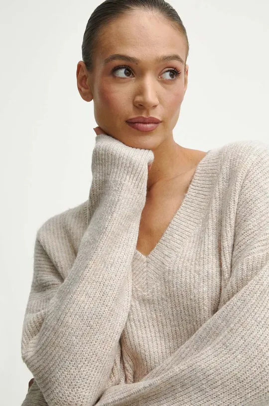beżowy Sweter damski gładki kolor beżowy