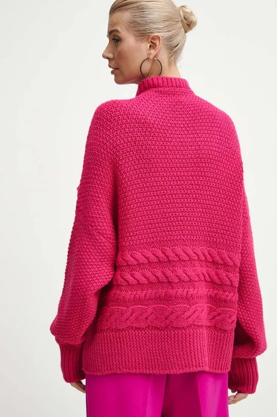 Sweter damski z fakturą kolor różowy 86 % Akryl, 10 % Poliester, 4 % Poliamid