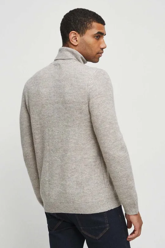 Sweter z domieszką wełny męski kolor beżowy 50 % Poliester, 24 % Akryl, 13 % Poliamid, 13 % Wełna