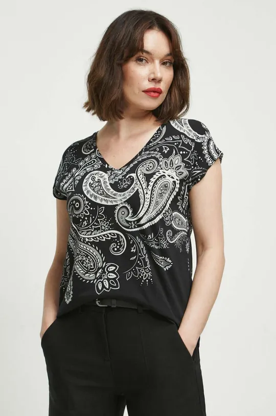 czarny T-shirt bawełniany damski wzorzysty kolor czarny Damski