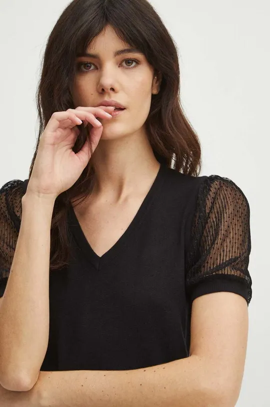 czarny T-shirt damski z ozdobnymi wstawkami kolor czarny