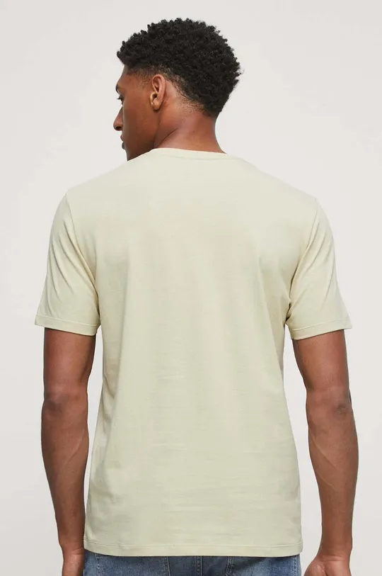 Bavlnené tričko pánske zelená farba  95 % Bavlna, 5 % Elastan