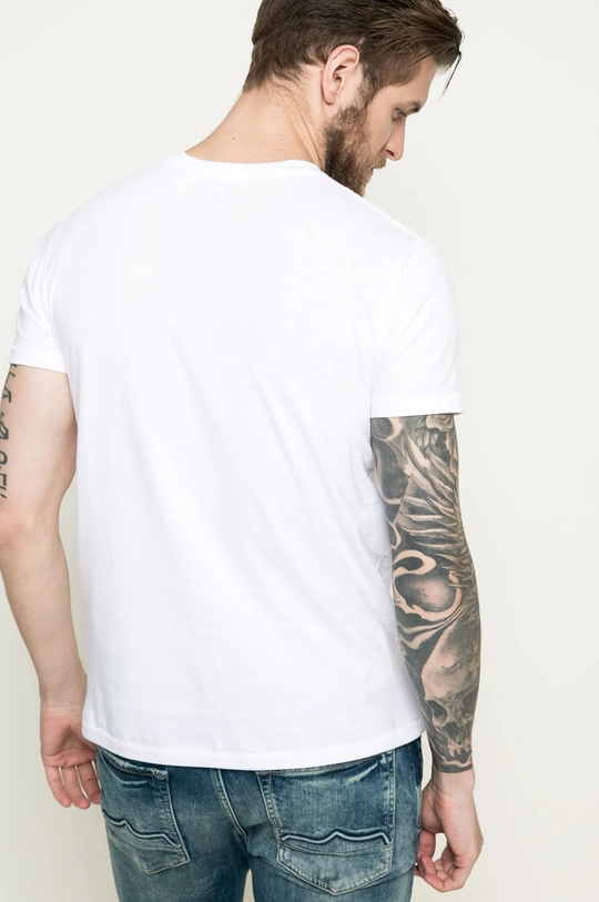 Levi's t-shirt  100% Cotton